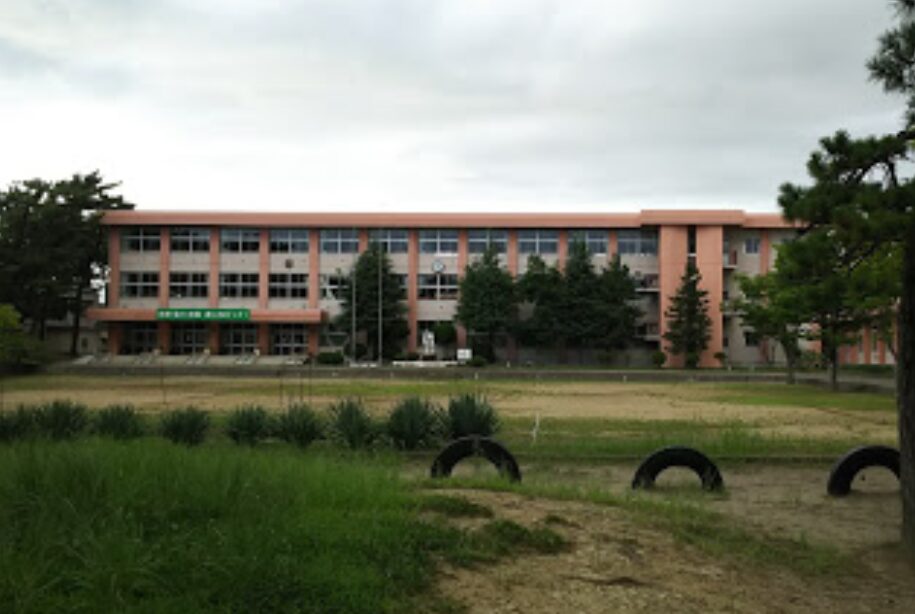 秋田市立飯島小学校