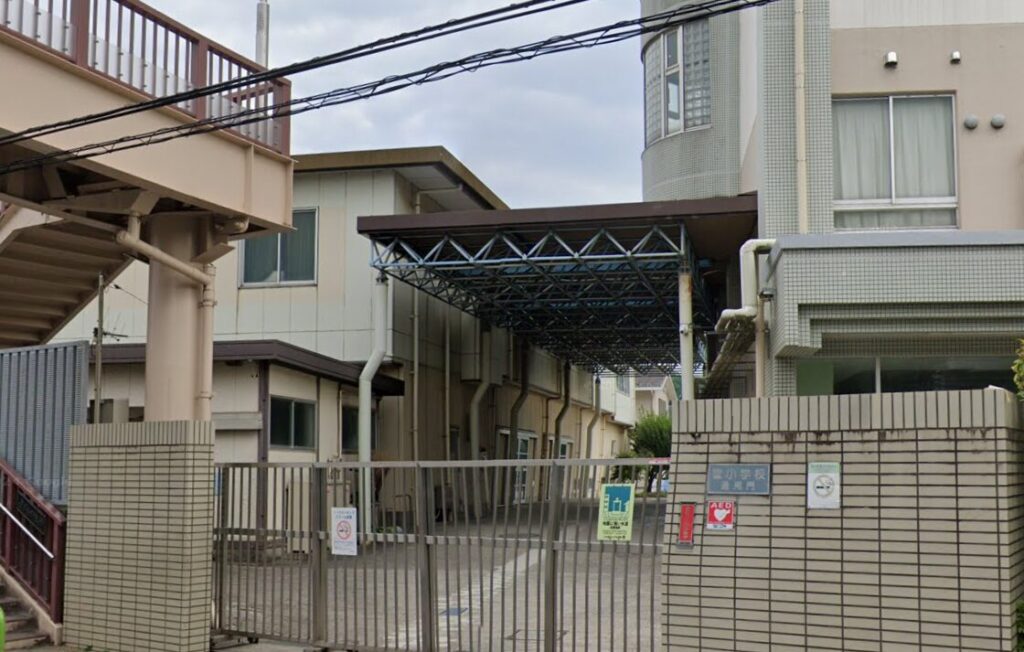 川崎市立菅小学校